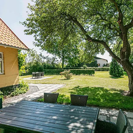 Apartman Risegard, Lejl B