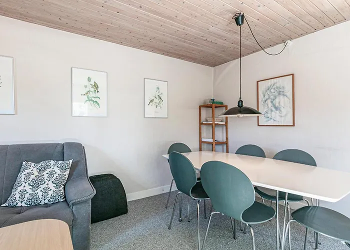 Risegard, Lejl B * Åkirkeby